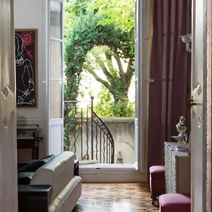 Particulier Le 28 By Les Collectionneurs Hotel